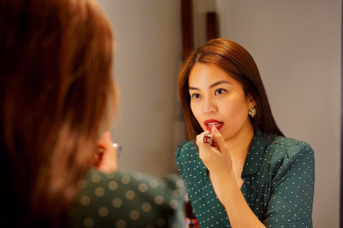 Panduan Lengkap Memilih Warna Lipstik Hanasui Sesuai Undertone dan Jenis Kulit