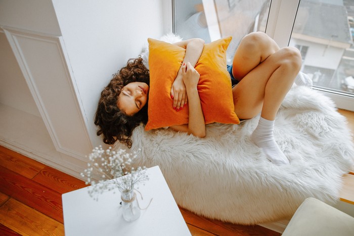 Kapan Tidur Siang Bermanfaat dan Kapan Merusak Tidur Malam