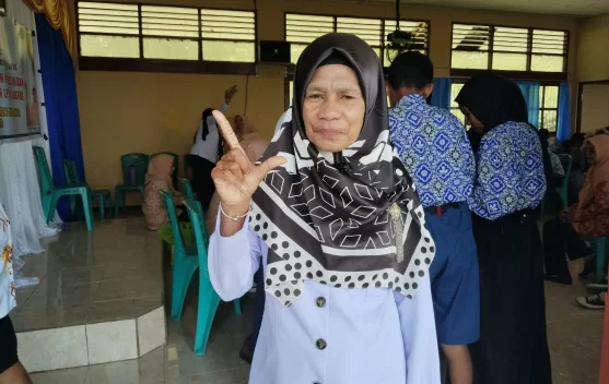 Membangun Kebiasaan Membaca Siswa dari Sekolah dan Perpustakaan