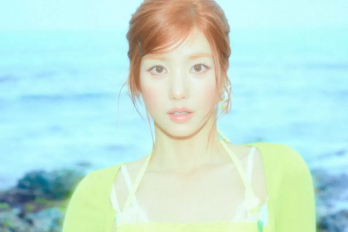 Kwon Eunbi Tolak Waterbomb demi Fokus Album Solo