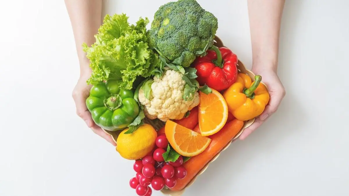 Dirty Dozen: Buah dan Sayur Paling Terkontaminasi Pestisida dan Cara Aman Memilihnya