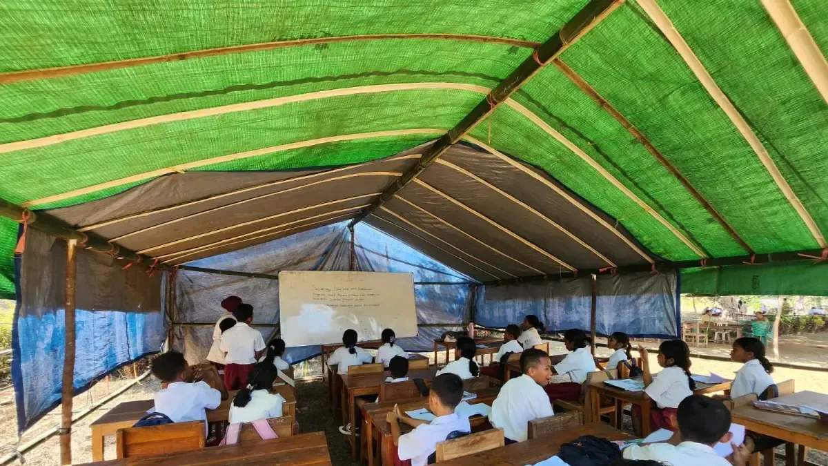 Dari Tenda Belajar ke Kelas Permanen Pasca-Gempa