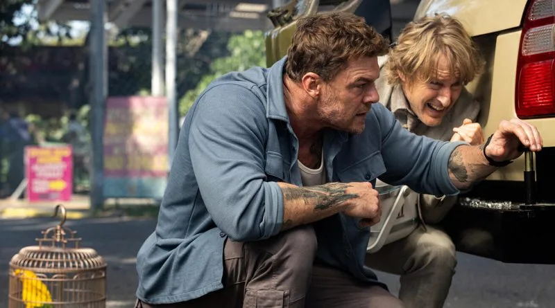 Misi Berisiko Tinggi Alan Ritchson di Runner: Dari Reacher ke Layar Lebar