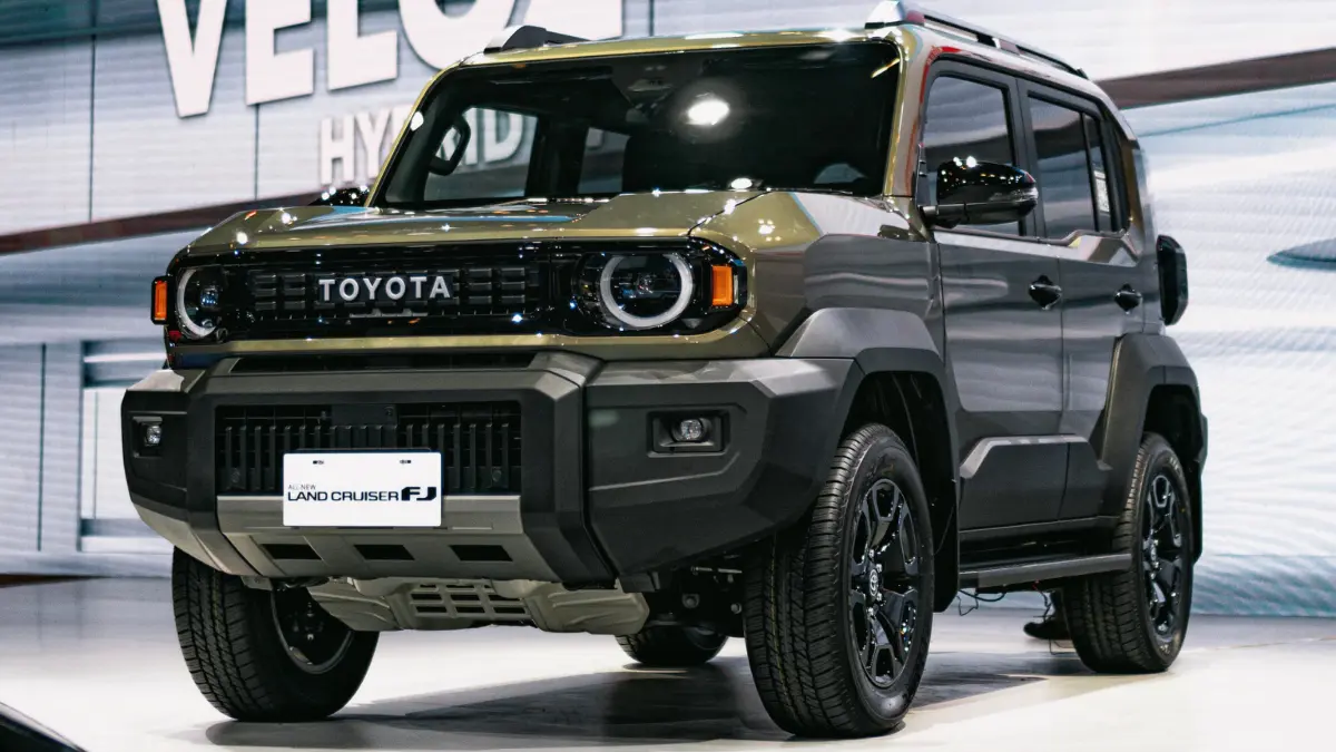 Land Cruiser FJ: Mesin 2.7L, Antusias 300 Pendaftar, dan Strategi Pre-order