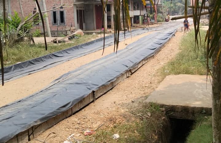 Proyek Jalan Desa Bermasalah dan Mutu Beton yang Dikompromikan