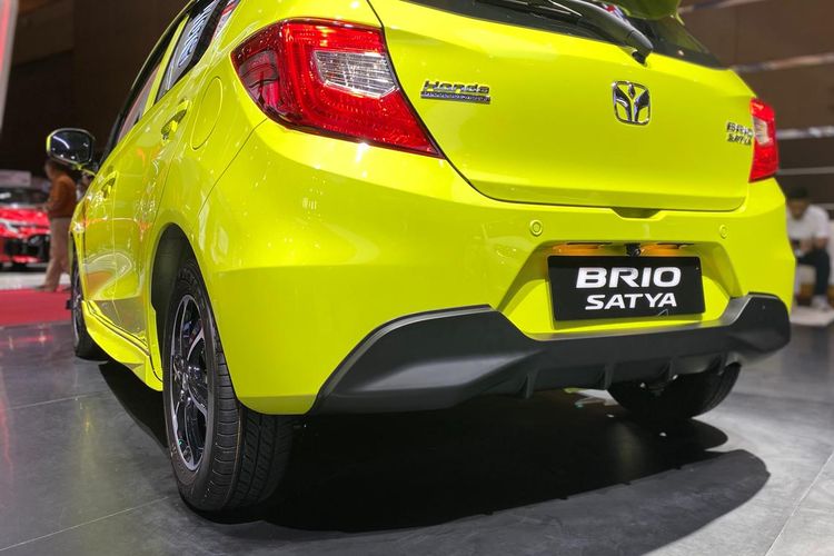 Toyota Calya dan Sigra Kuasai Pasar LCGC