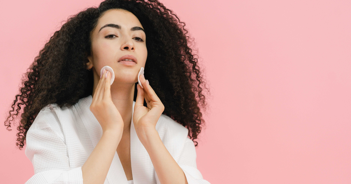 Tanda Kulit Over Cleansing dan Cara Mengembalikan Skin Barrier