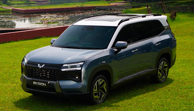 Harga dan Varian Wuling Eksion: PHEV EX vs EV CE