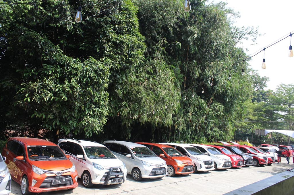 Mobil LCGC Terlaris: Panduan Lengkap Beli Mobil Kecil Hemat