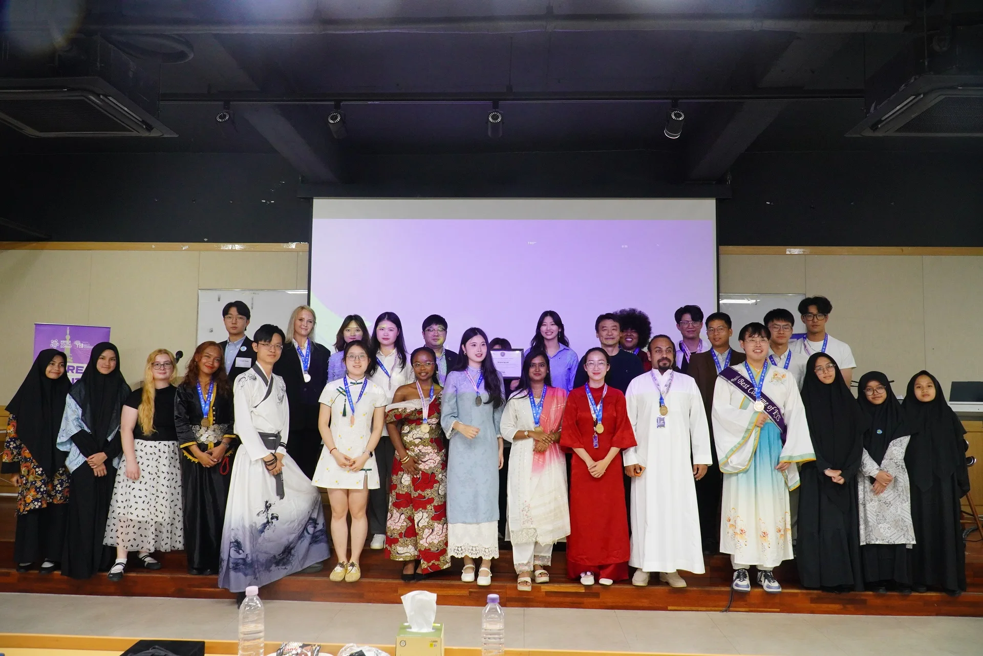 Korea Youth Summit Rayakan Pemimpin Muda Berprestasi di Seoul