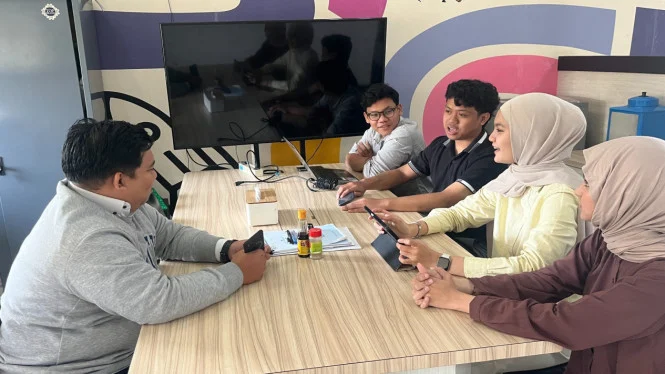 Sandal Pintar Glucowrap dan D-Sense: Saat Mahasiswa Mengubah Wearable Jadi Penjaga Kesehatan