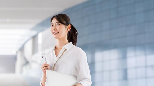 5 Kompetensi yang Membuat Karyawan Tetap Relevan di Era AI