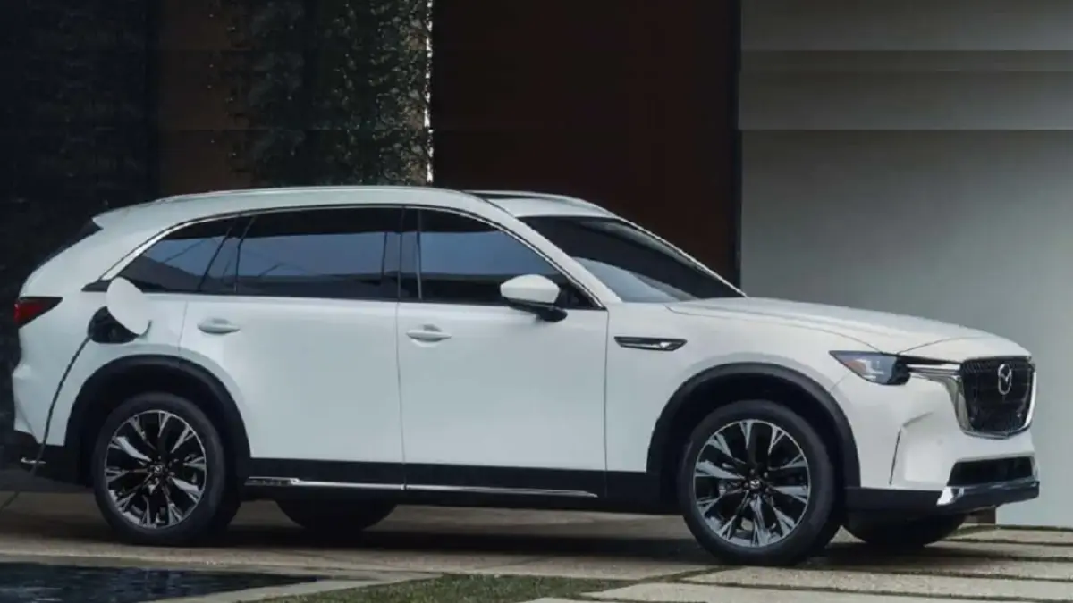 Plug-in Hybrid SUV Premium: Siapa Raja Jangkauan Listrik?