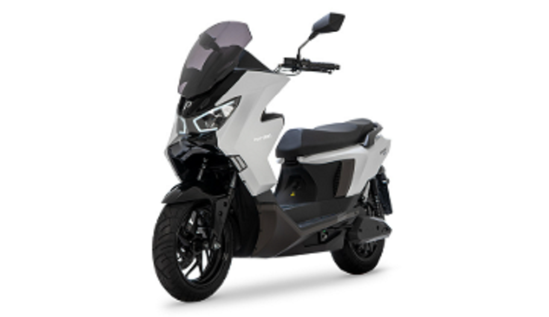 Motor Listrik Fast Charging Tercepat: Yadea Velax vs ALVA N3 dan Rival