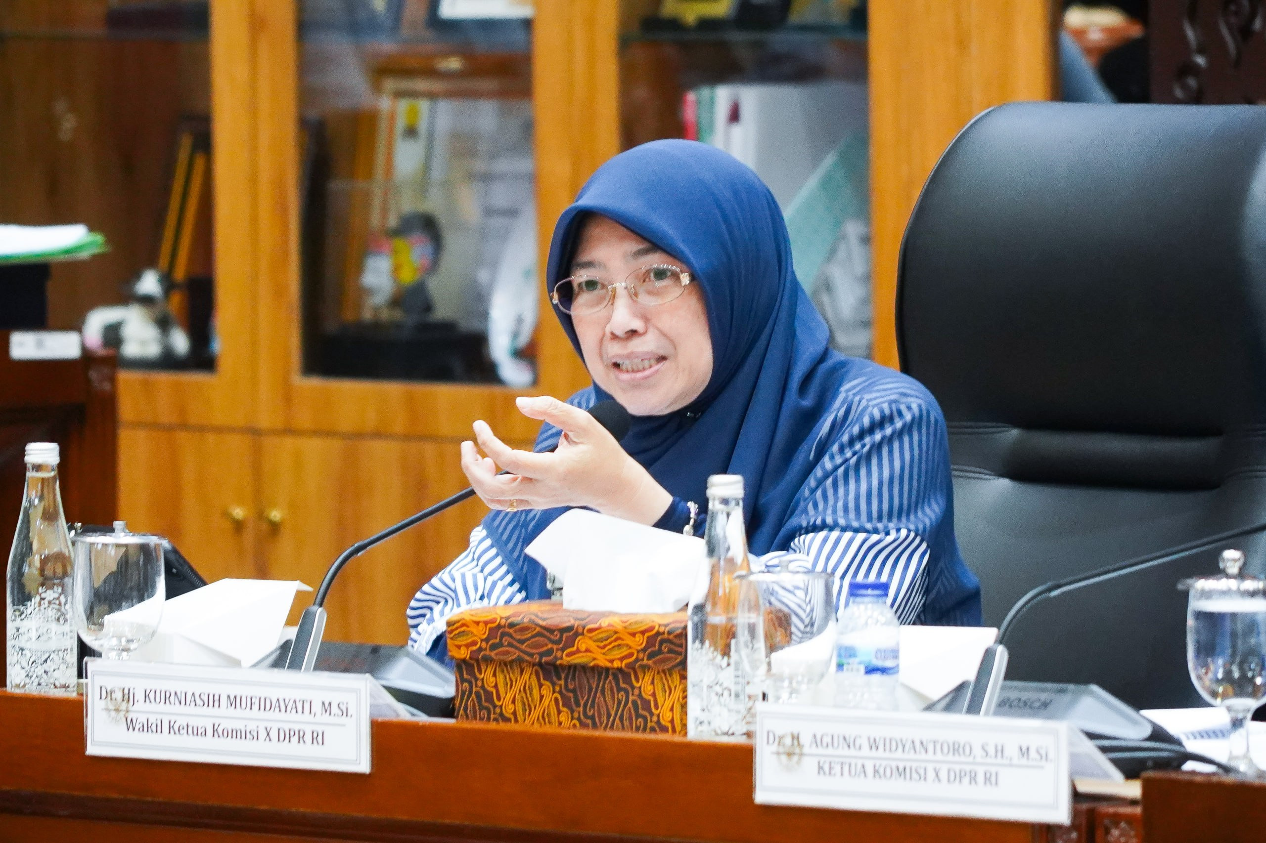 Strategi Komprehensif Pemulihan Pendidikan Pasca-Gempa di NTT