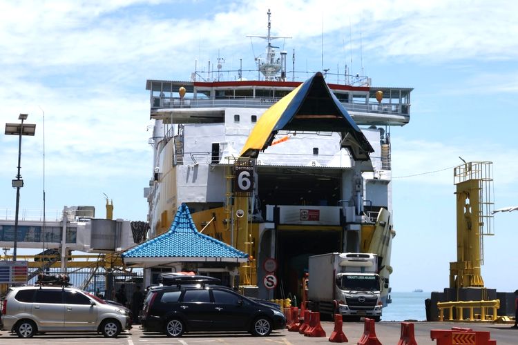 Panduan Lengkap Membawa Kendaraan Listrik Naik Kapal Feri