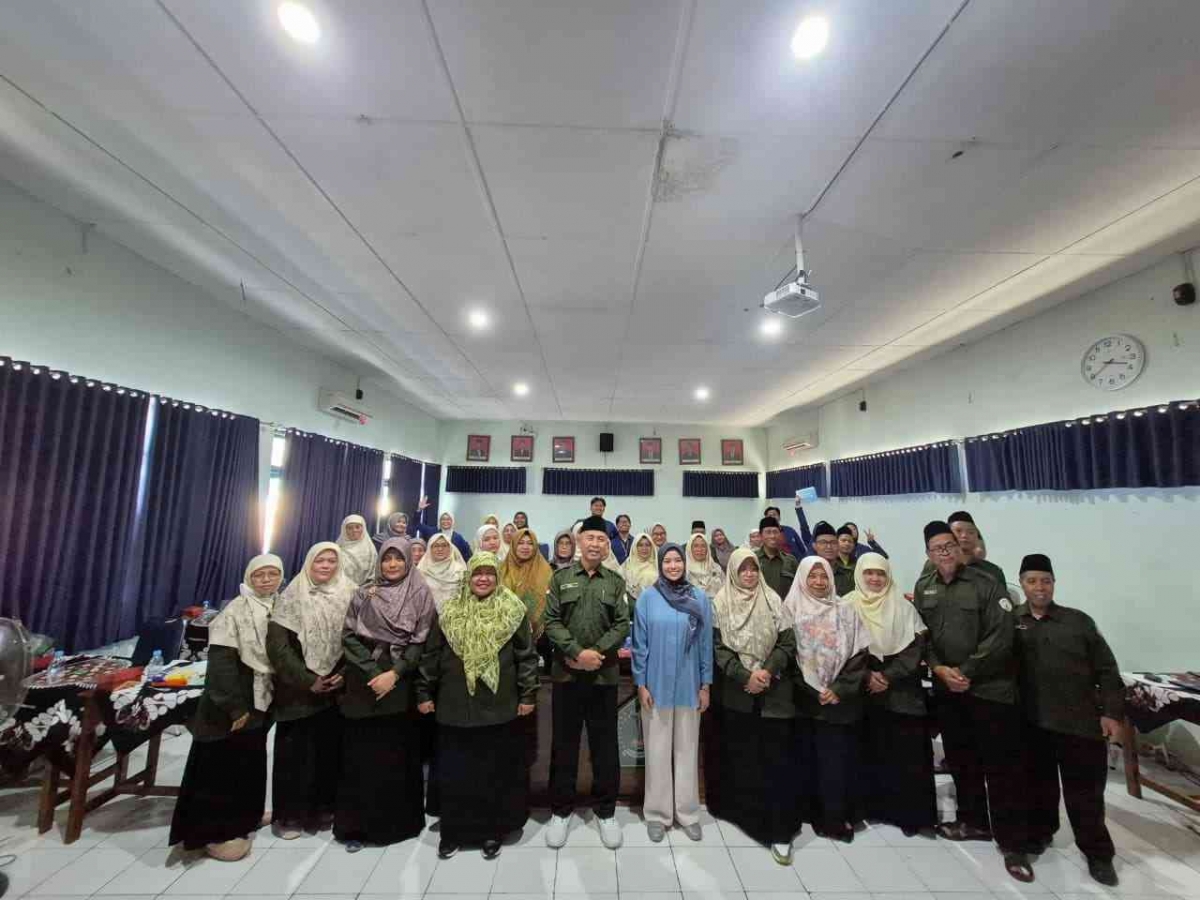 Workshop AI Prompting untuk Guru: Strategi Praktis Merancang Perangkat Pembelajaran