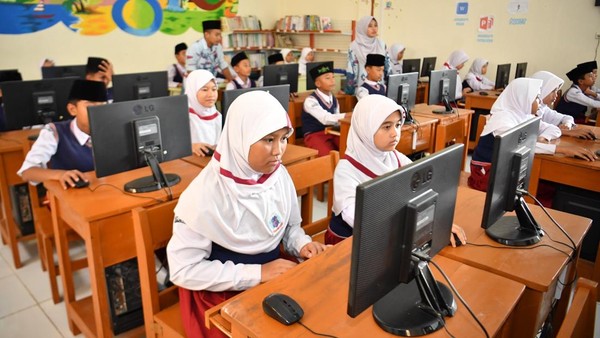 Simulasi TKA: Kunci Mengenali Format Soal dan Mengelola Waktu