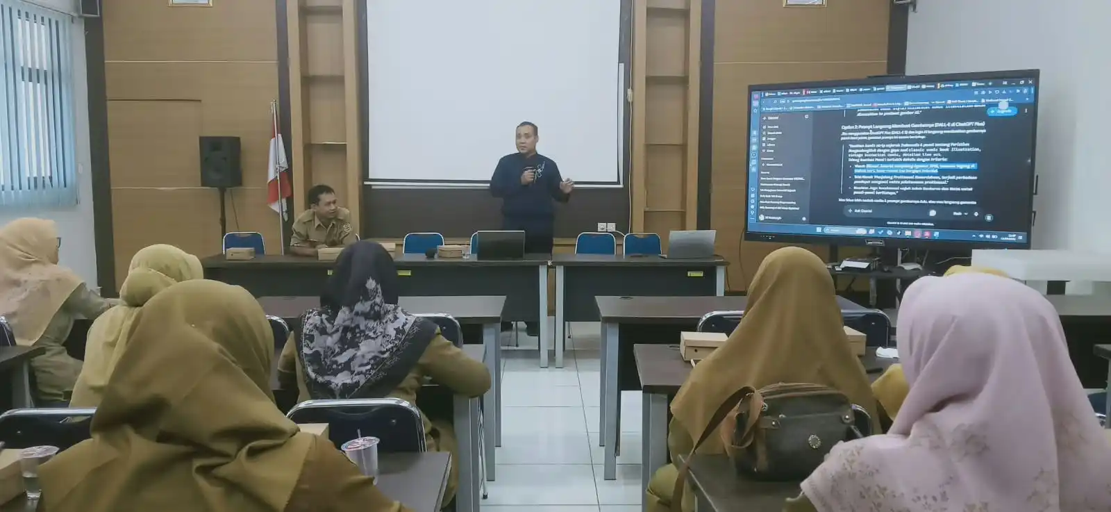 Universitas Latih Guru Menjadikan Teknologi Alat Belajar Bermakna