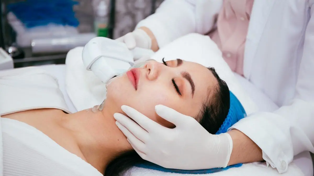 Panduan Treatment Klinik Berdasarkan Usia dan Bahan Aktif
