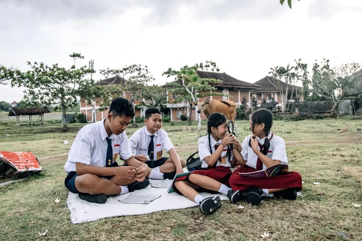 Mengapa Skor Matematika Turun Saat Sains dan Literasi Naik