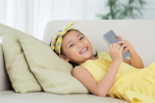 22 Platform Digital Berisiko Tinggi untuk Anak dan Cara Melindungi