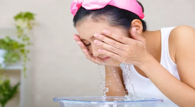 Panduan Lengkap Skincare Dasar untuk Remaja Pemula
