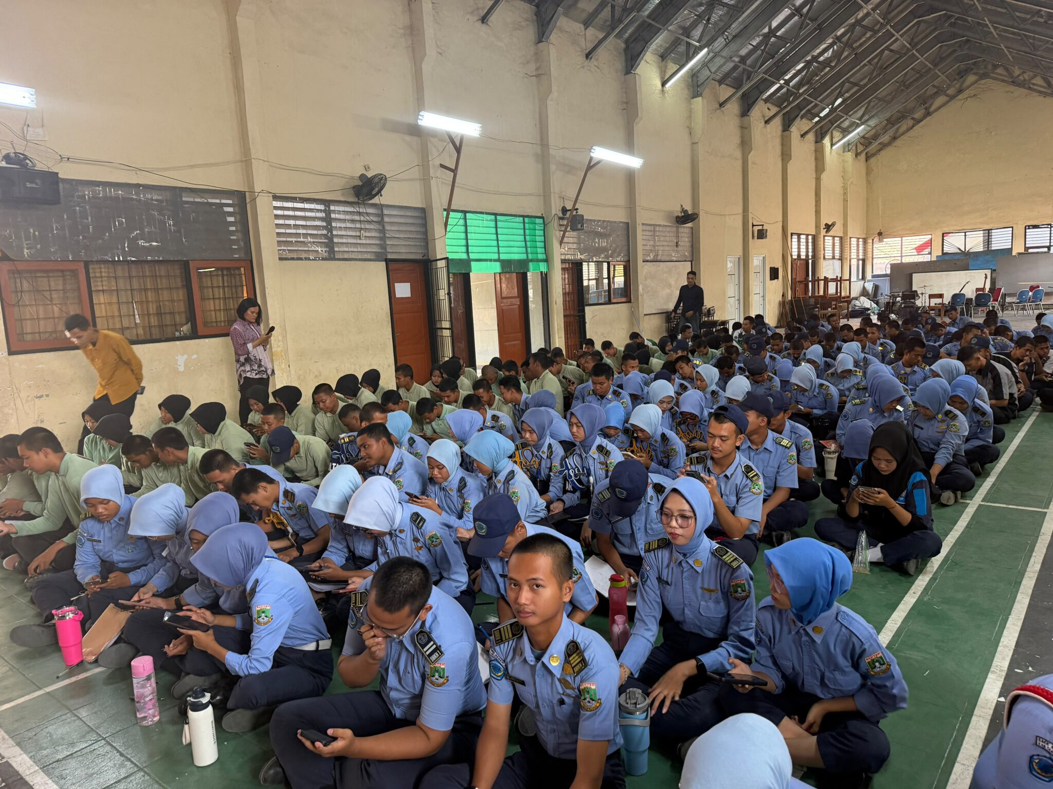 Sekolah dan Lembaga Negara Percepat Literasi AI