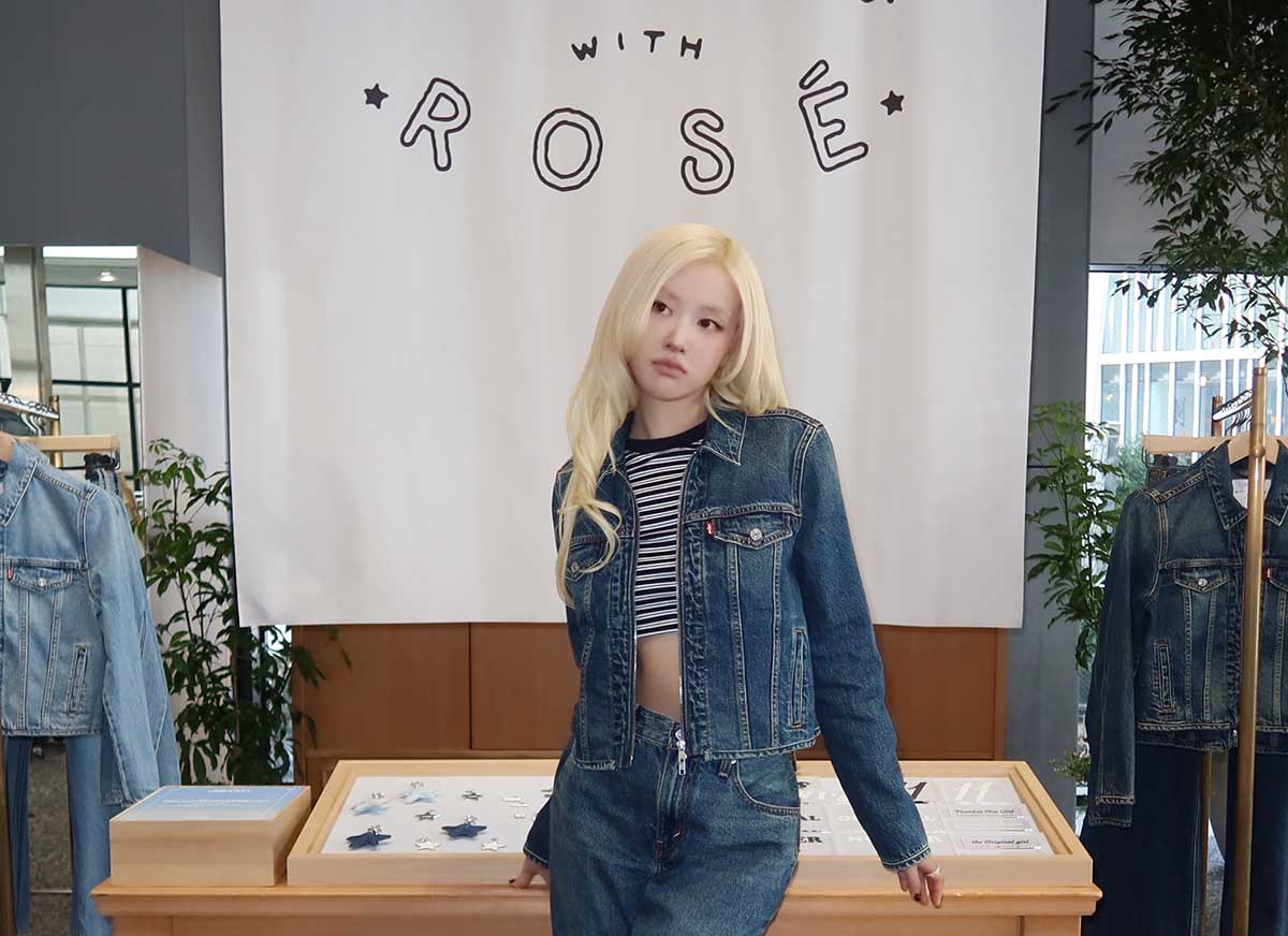 Personalisasi Denim Ikonik: Kolaborasi Levi's x Rosé yang Benar-Benar Milik Anda