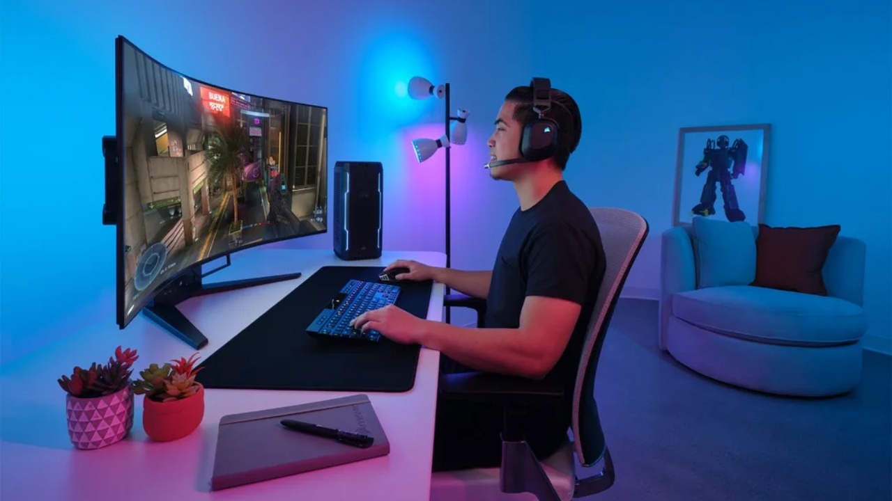 7 Keunggulan Monitor Curved untuk Gaming yang Serius