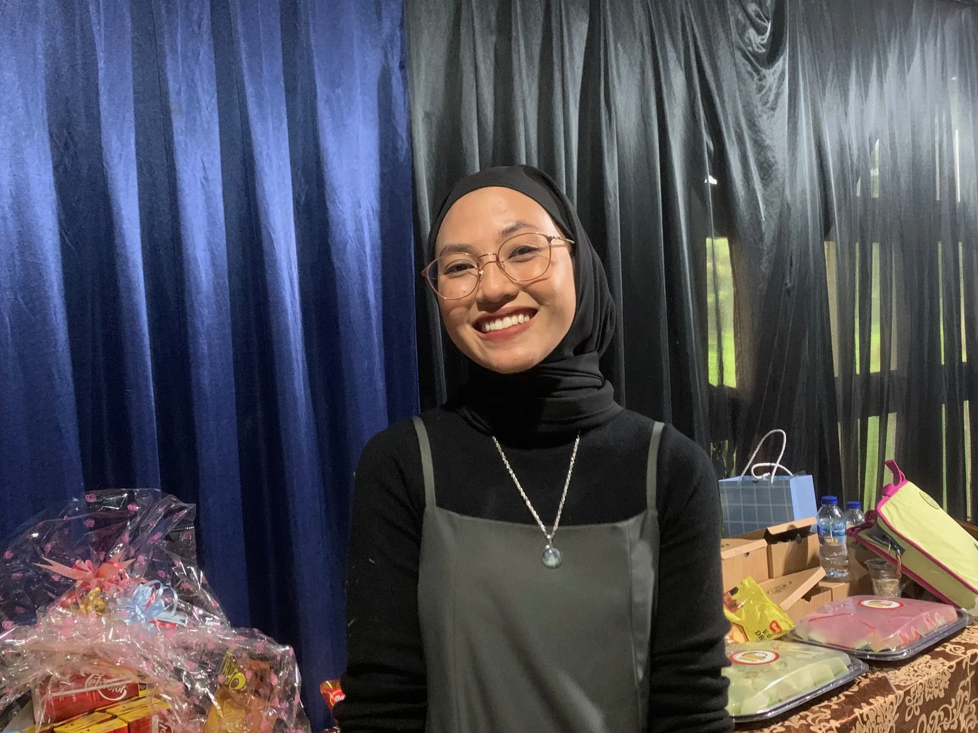 Penyanyi ‘Runtuh’ Umumkan Kehamilan Pertama, Musik dan Keluarga Tetap Seirama