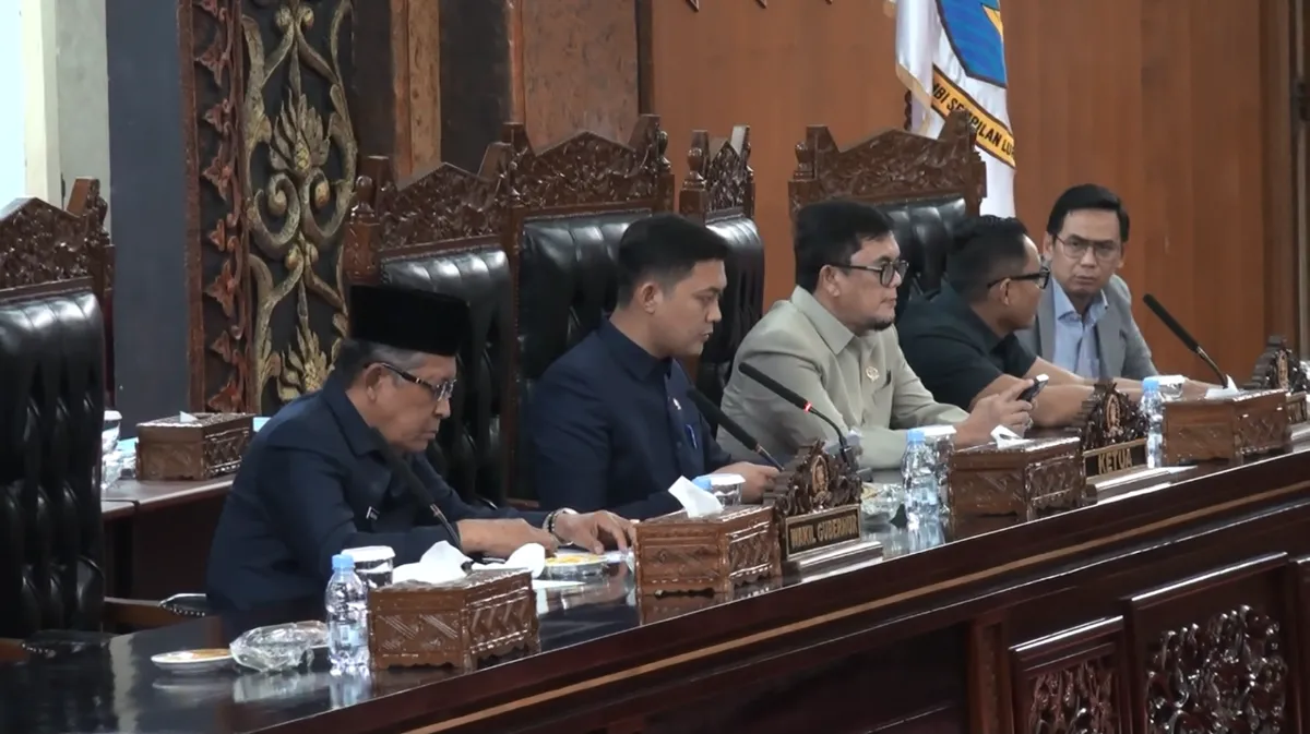 Gubernur Jambi Ungkap Prioritas Perubahan APBD: Pendapatan Naik Rp3,97 Triliun