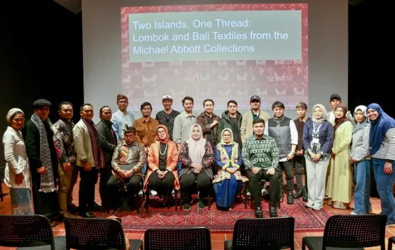 Warisan Nusantara di Museum Australia: Dari Wastra Lombok ke Keris Bima