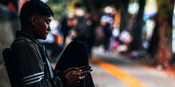 5 Alasan Media Sosial Membuat Anda Sedih dan Cara Mengenalinya