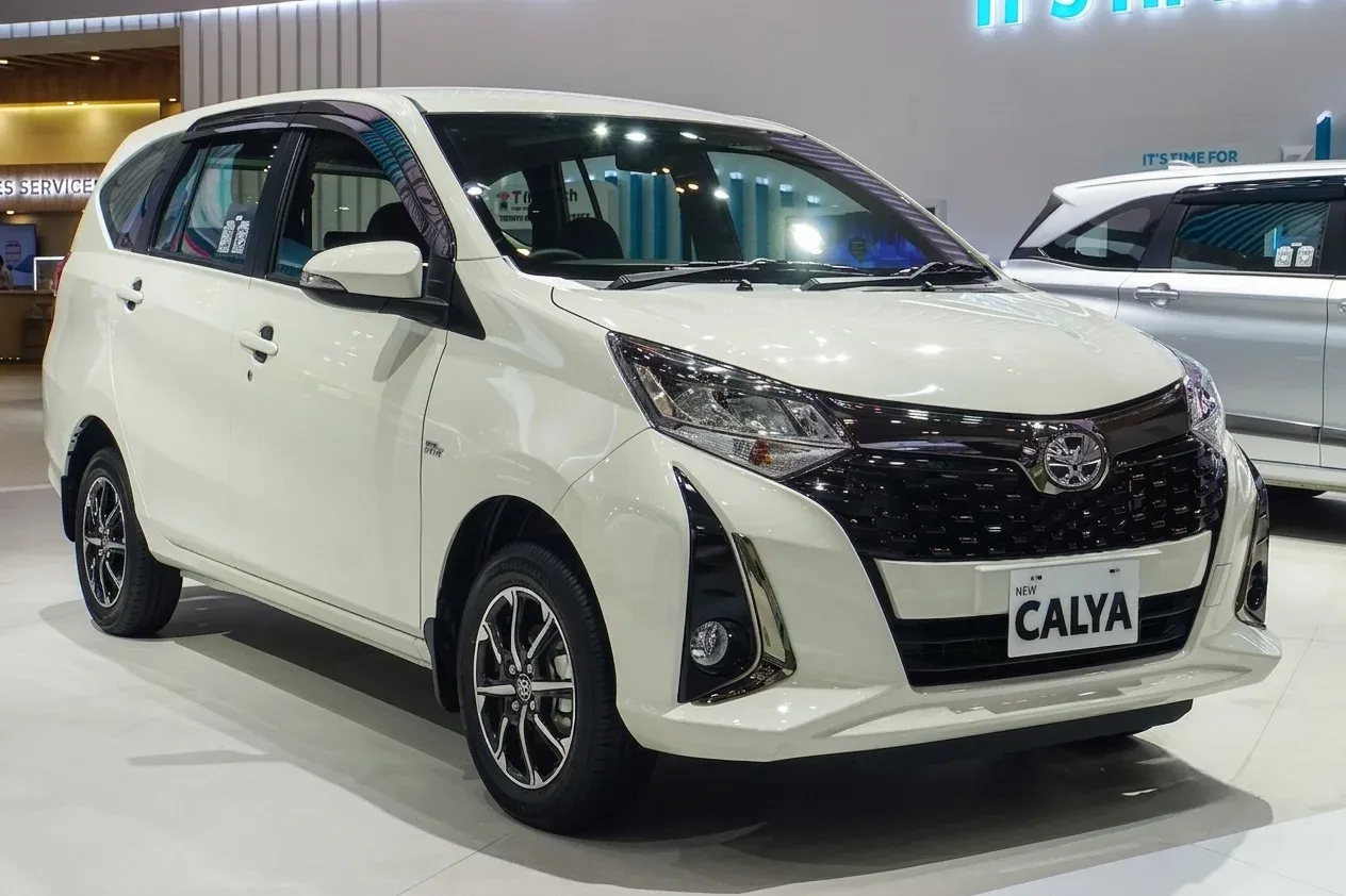 Toyota Calya dan Sigra Kuasai Pasar LCGC