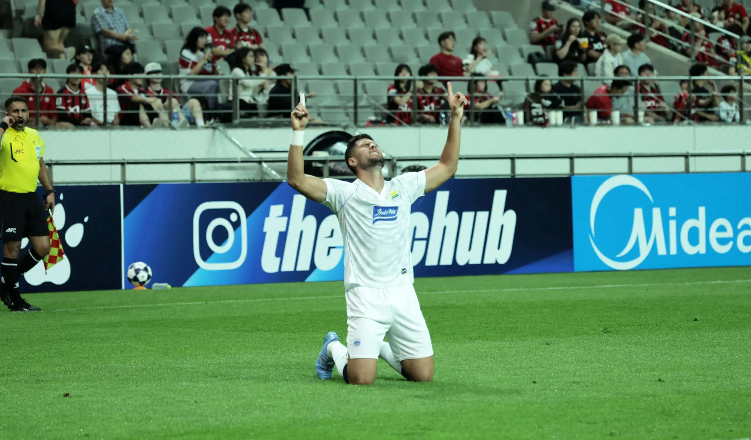 Persib Raih Kemenangan Bersejarah di Kandang FC Seoul dengan Gol Julio Cesar