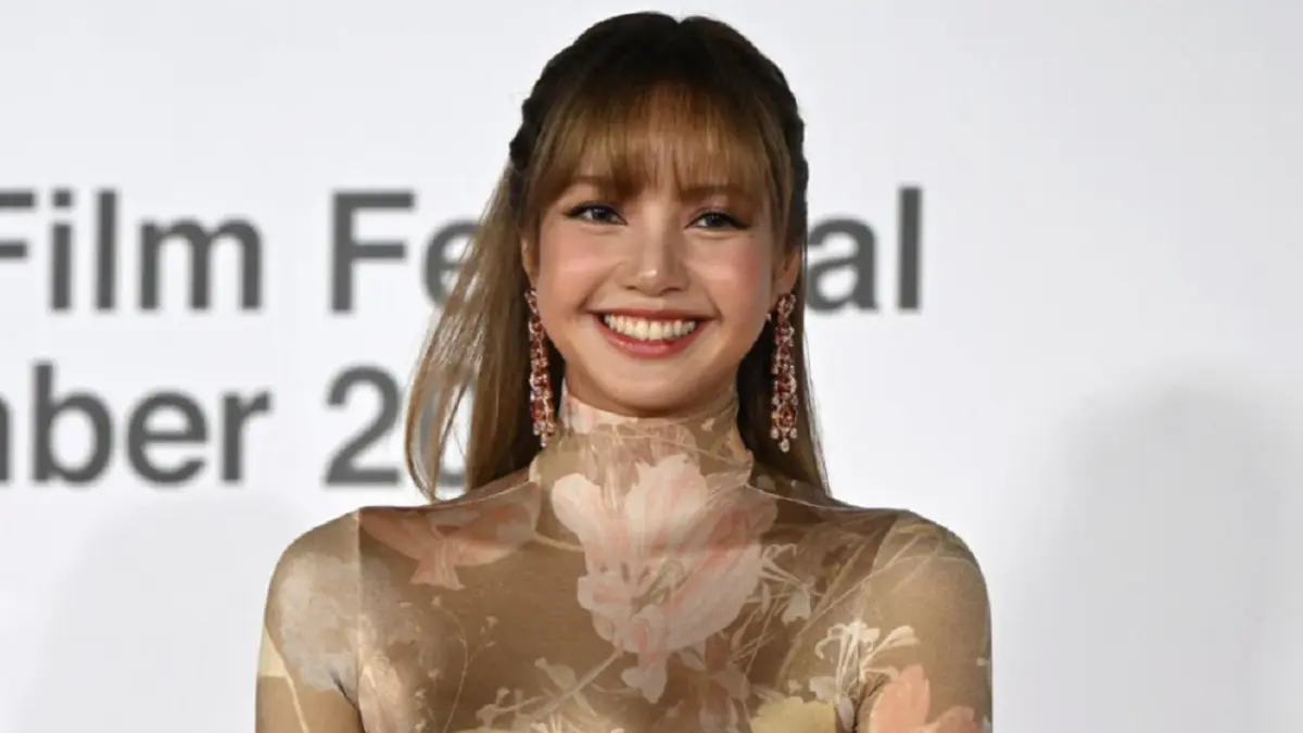 Kapan BLACKPINK Akan Reuni? Syarat Comeback Versi Lisa