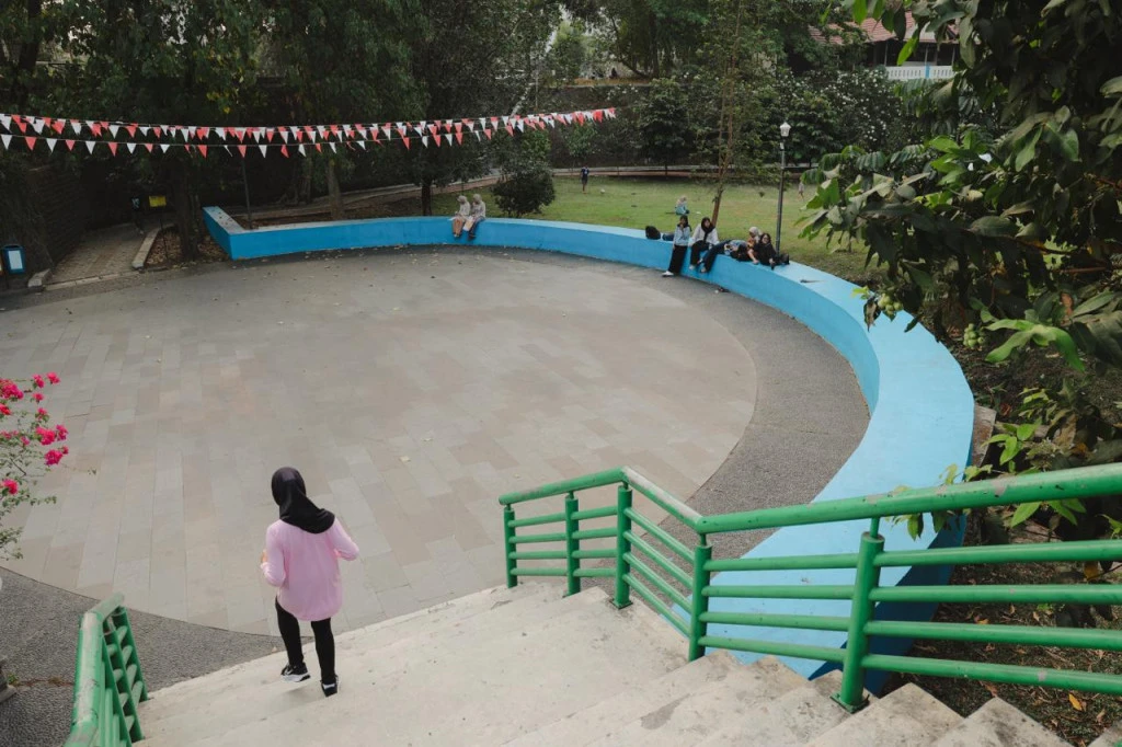 Universitas Reorganisasi Fasilitas Olahraga untuk Gaya Hidup Aktif