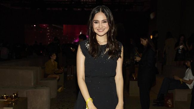 Cara Meniru Gaya Selebriti: Mix and Match Praktis dari Aktris Favorit
