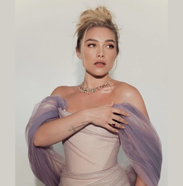 Panduan Makeup dan Gaya Rambut Ala Red Carpet Emmy Awards