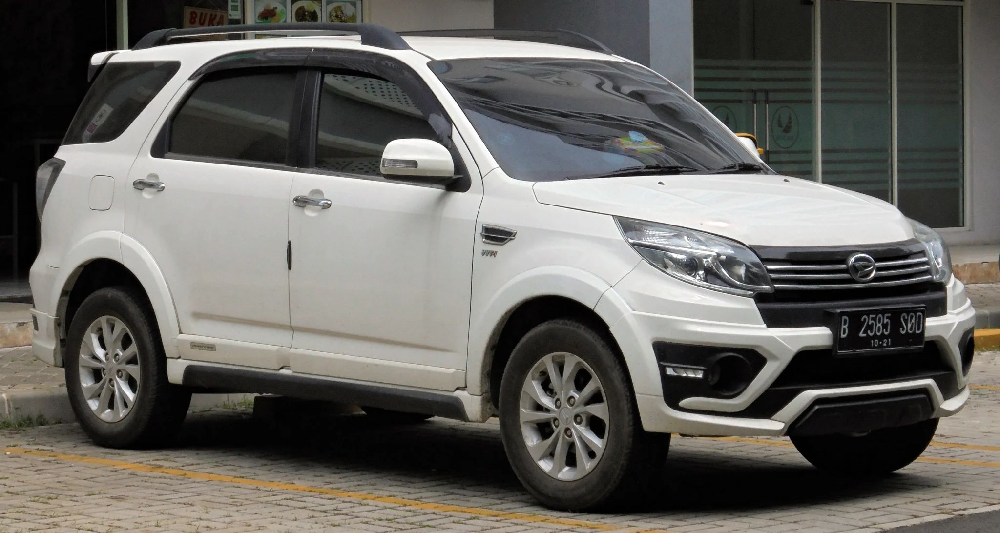Panduan Lengkap Harga Daihatsu Terios Bekas: Varian, Tahun, dan Tips Membeli