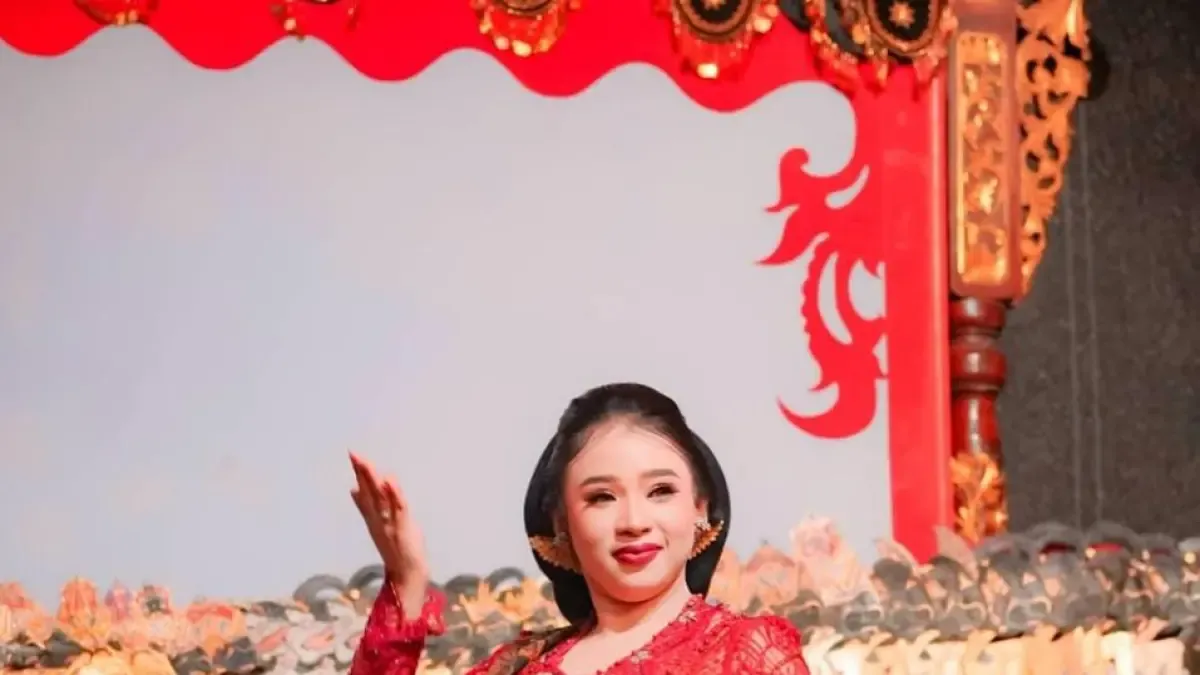 Dari Dangdut Bajidoran ke Viral: Strategi Digital Ade Astrid