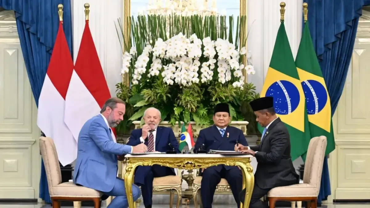 Diplomasi Mineral Kritis: Bauksit Jadi Senjata Baru di Rantai Pasok Global