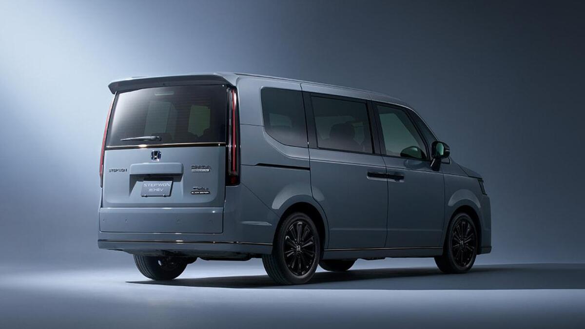 Review Honda Step WGN e:HEV: Hybrid MPV Keluarga Nyaman dan Efisien