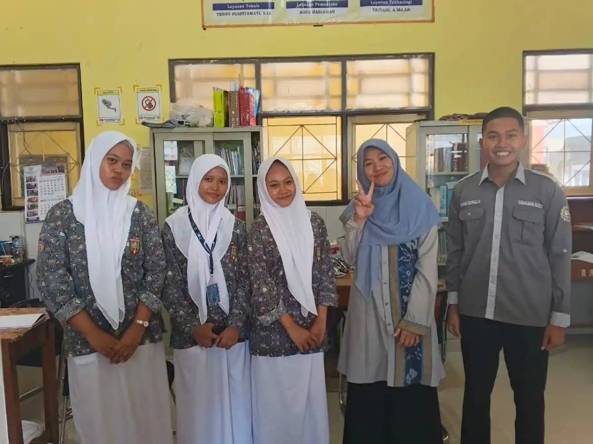 Kantin, Bank Mini, dan Perpustakaan: Ruang Belajar Alternatif di Sekolah Vokasi