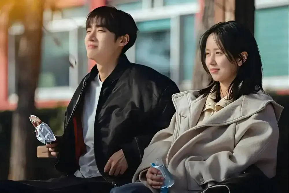Choo Young Woo dan Kim So Hyun: Chemistry Baru dalam Romance Thriller Between Steps