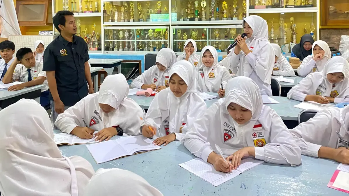 Sekolah Wajib Serius Menggarap Program Jurnalistik untuk Literasi Media Siswa