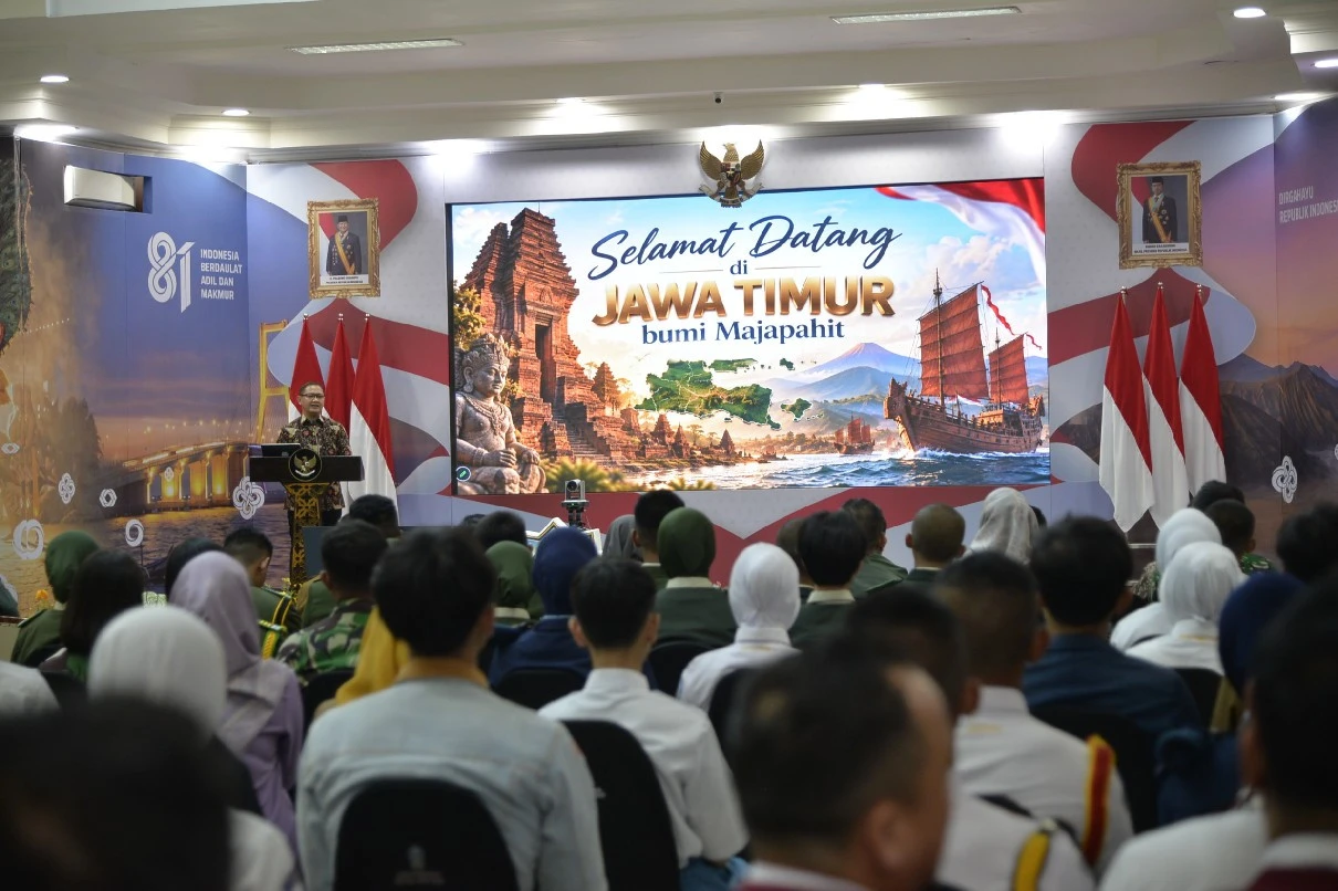 Dari Potensi ke Kepemimpinan Strategis: Jalur Pembinaan Talenta Siswa SMA