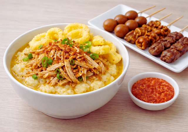 Bubur Ayam dan Batagor: Jalanan yang Menjadi Bintang Dunia