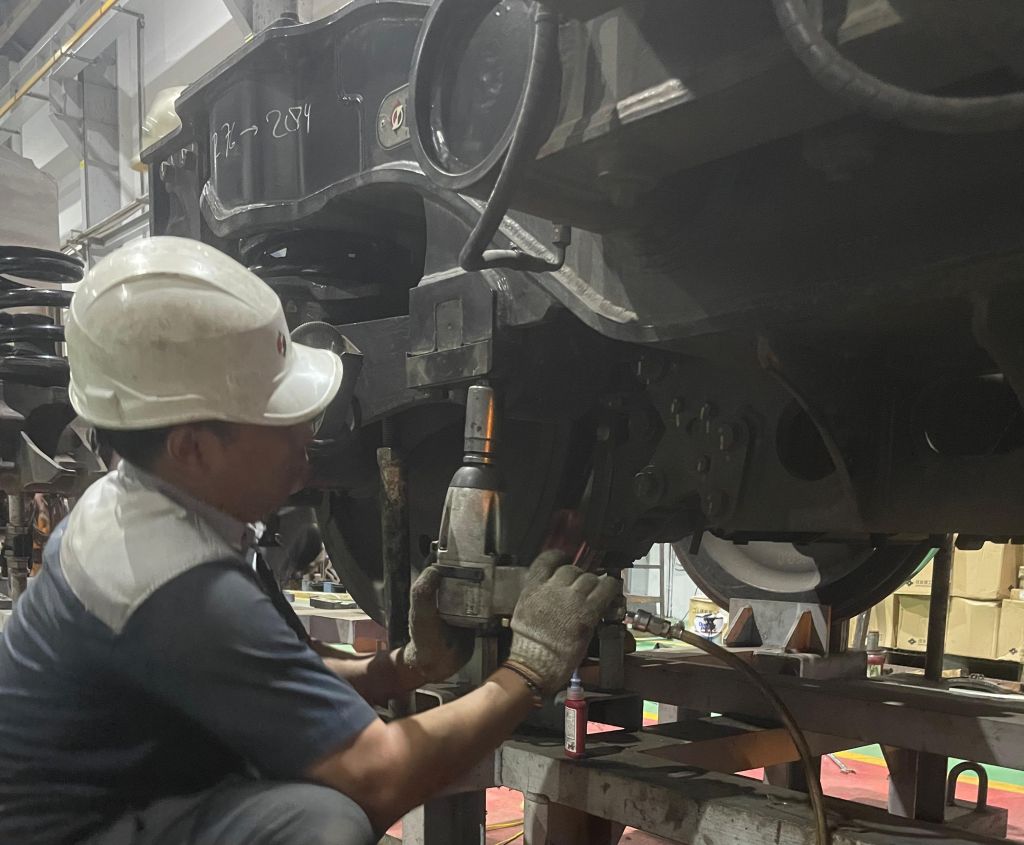 Tujuh Trainset KRL Kembali Beroperasi di Jalur Bogor: Apakah Cukup Redam Kepadatan?